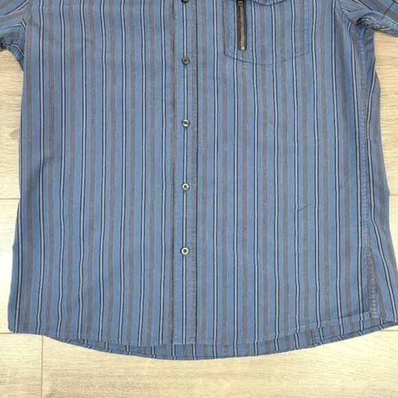 RW&CO Men's Navy Blue Striped Short Sleeve Button Down Shirt Medium - Picture 7 of 16